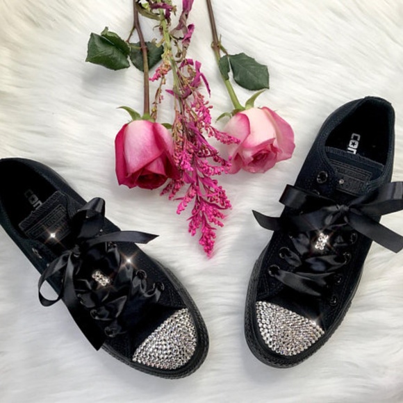 Bling swarovski converse custom bedazzled low top shoes - Picture 4 of 4